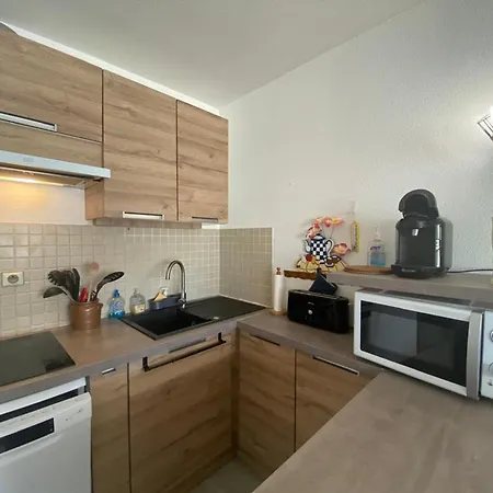T2 Avec Veranda, Sur Le Port De Capbreton, Proche Commodites, Pouvant Accueillir 4 Pers. - Fr-1-413-177 *