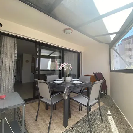 T2 Avec Veranda, Sur Le Port De Capbreton, Proche Commodites, Pouvant Accueillir 4 Pers. - Fr-1-413-177 * Capbreton